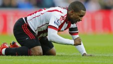 "Черните котки" без Дефоу срещу Арсенал