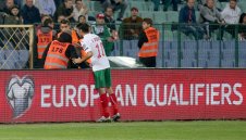 Попето влиза в треньорския щаб на България?