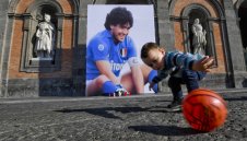 Синът на Марадона: Тате, никога няма да умреш! + СНИМКИ