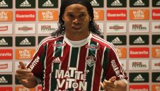 Флуминензе би шута на Роналдиньо