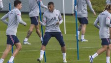 Перес отписа Мбапе, но Поч срича: Нямам информация