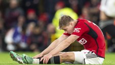 В Юнайтед разбраха колко ще отсъстват Ериксен и Хьойлунд