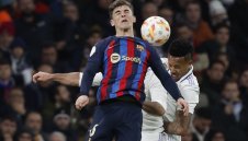 Барса трепери: Байерн погва Гави