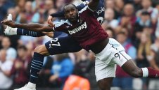 Скъпоценна точка! Ман Сити се измъкна от капана на Чуковете