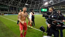 Сърбия гледа към финалите след 1:0 в Дъблин