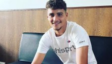 Септември София върза с договор талант