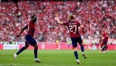 Стокхолмски синдром: Байерн подписал със свой палач