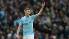 Де Бройне: Меси и Роналдо вкарват 10 пъти повече от мен