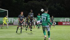 Берое иска мачове пред пълни трибуни 