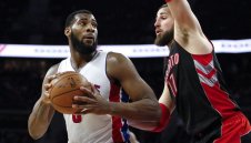 Андре Дръмънд вкара кош от 21 метра и половина