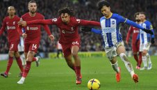 Японец накара феновете на Брайтън да забравят за Тросар