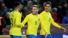 Бразилия се справи с Чехия без Неймар
