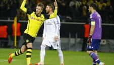 Метцелдер: Ройс трябва да избере Реал пред Барса