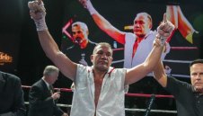 Кобрата иска битка с Усик или Фюри