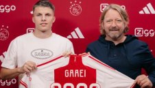 Аякс се подсили за Лудогорец