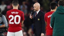 Тен Хаг благодари на феновете и пак се оправда с контузиите