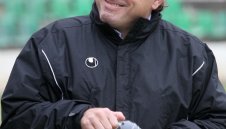 Ботев изрита Вили Вуцов