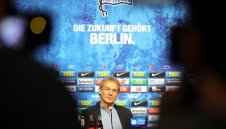 Трус в Херта: Клинси хвърли оставка, шефовете нямали представа