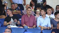 Херо сменя Балъков начело на грохналите "лъвове"?