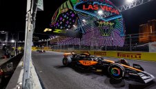 Ландо не очаква с голямо нетърпение битката във Вегас