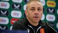 Огромен проблем! Национал на България с много тежка контузия