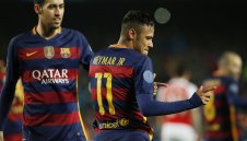 Барса спира Бускетс за ПСЖ с нов договор