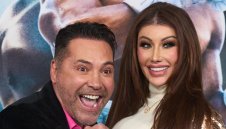 Мацката на легенда в бокса прави гола лига + СНИМКИ