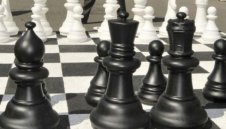 Веско без победа в Лондон и след четвъртия кръг