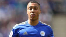 ОФИЦИАЛНО: Тилеманс за постоянно в Лестър