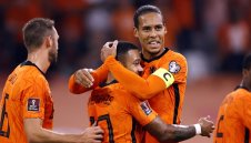 "Лалетата" не спират да цъфтят! Нидерландия размаза Турция с 6:1