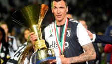 Готви се сделка: Юве продава Манджукич на Лацио