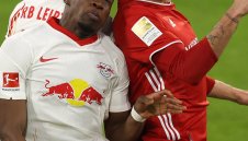 Защитник на Байерн аут до края на годината