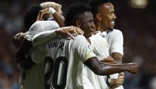 Отличници с пълен успех