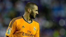 Ман Сити полудя: Вади 70 млн. евро за Бензема