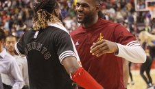 Кливланд е с най-големи шансове за титлата в НБА