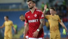 И ЦСКА е на дъното! "Мълнията" изпепели "червените" в норвежкия студ