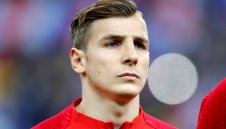 Евертън вече извади оферта за Дин, дава 22 млн. паунда за него