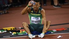 Нийкерк с втора световна титла на 400 метра