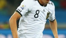 Сравняват млада германска звезда с Меси