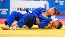 Марк Христов загуби във втория кръг на Световното