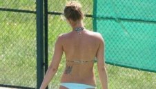 Сесил се изложи тотално в Квебек 