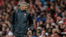 Венгер тропна по масата: Алексис остава! Няма да мърда никъде