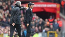 Конте наследява Моуриньо и в Рома?