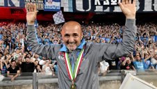 Спалети и Конте фаворити да поемат Италия