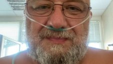 Изписаха министър Кралев след 12 дни в интензивното заради коронавирус