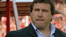 Вили Вуцов се завърна, отново е треньор