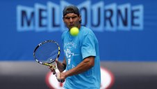 Рафа Надал премина 1-ия кръг в Мелбърн само след един изигран сет