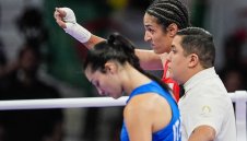 IBA дава парична премия на Анджела Карини