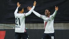 Леверкузен оглави Бундеслигата преди паузата