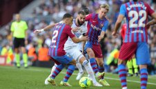 Манчестър Сити е много близо до Френки де Йонг